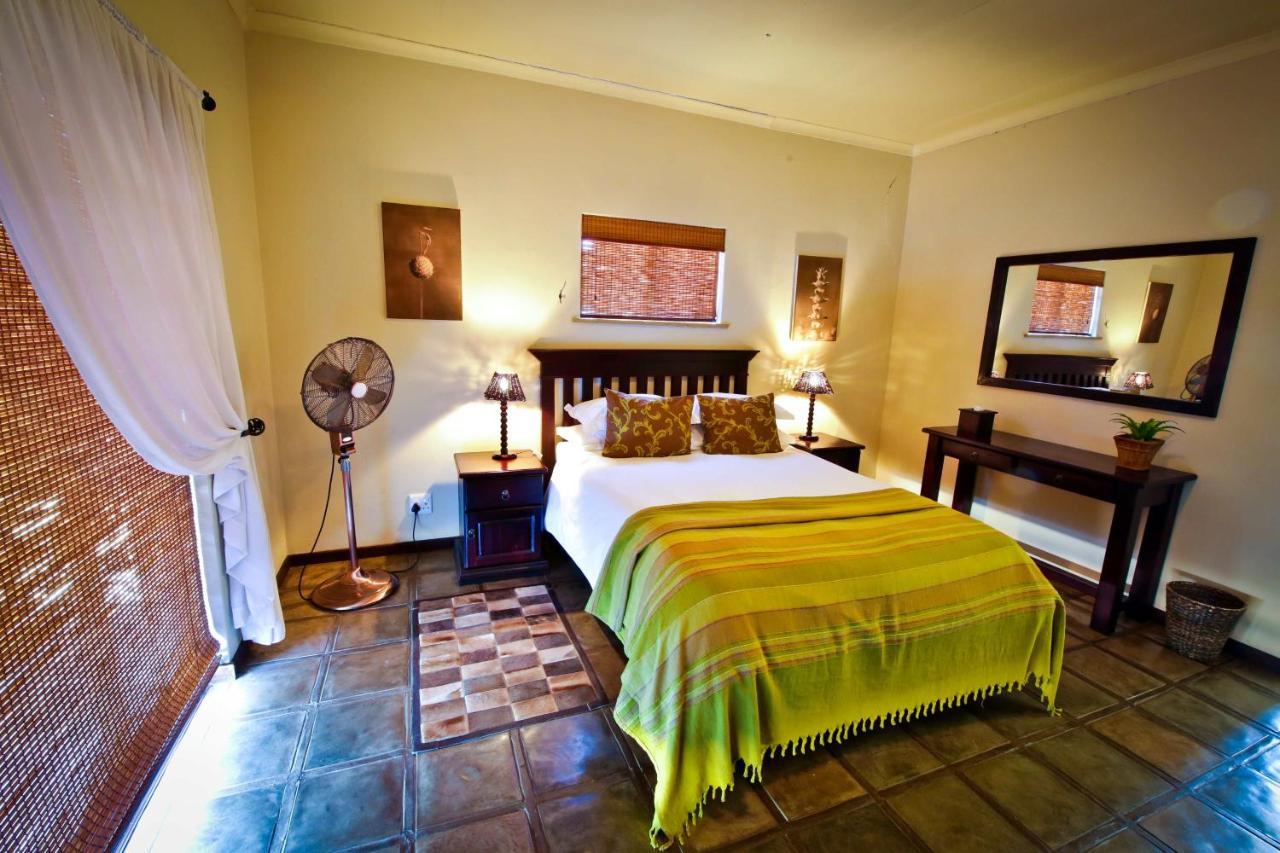 Otjiwa Safari Lodge Otjiwarongo Exterior photo