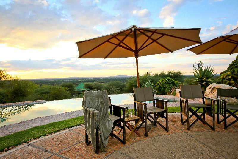 Otjiwa Safari Lodge Otjiwarongo Exterior photo