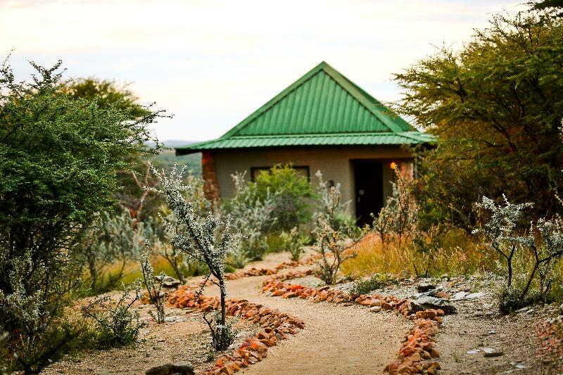 Otjiwa Safari Lodge Otjiwarongo Exterior photo